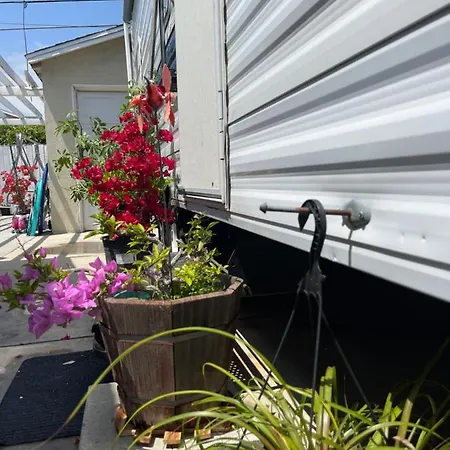 Camper 2beds 1 Bath Family Friendly 10 Mins Disneyland Garden Grove